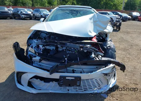 2025 Toyota Camry Xse z USA, uszkodzony, nr VIN 4T1DBADK4SU509867